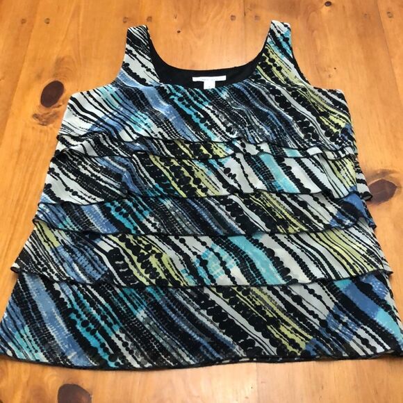 Kenneth Cole Ruffle Front Cami - Picture 4 of 9